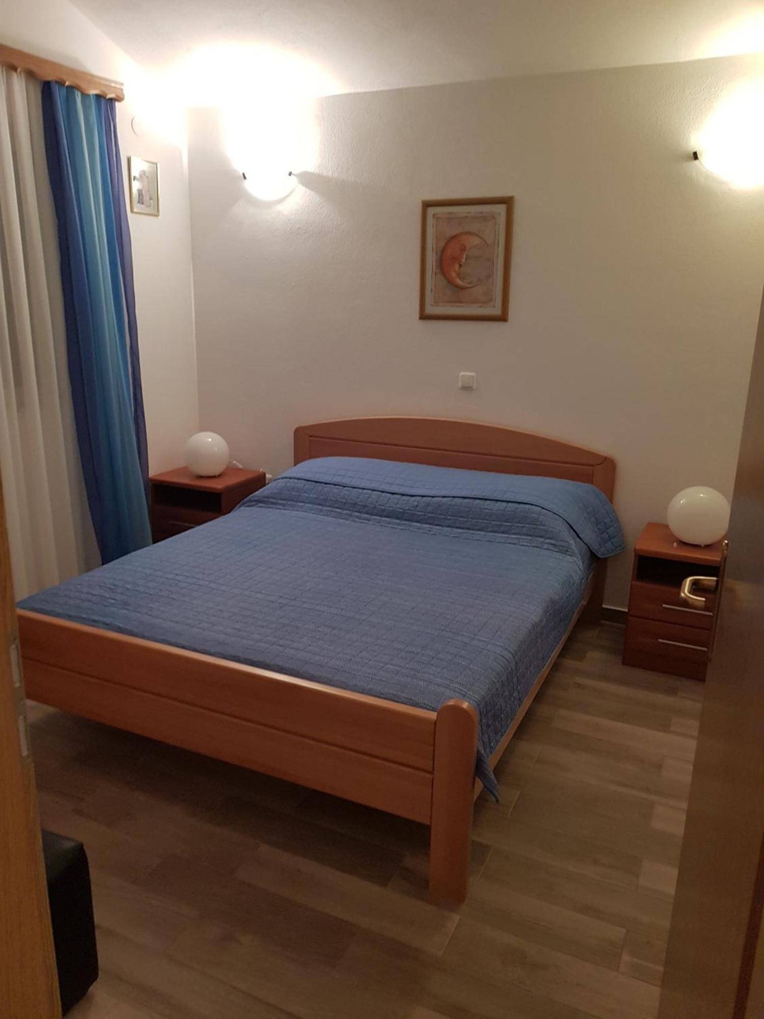 Apartments Mila 산책길 외부 사진