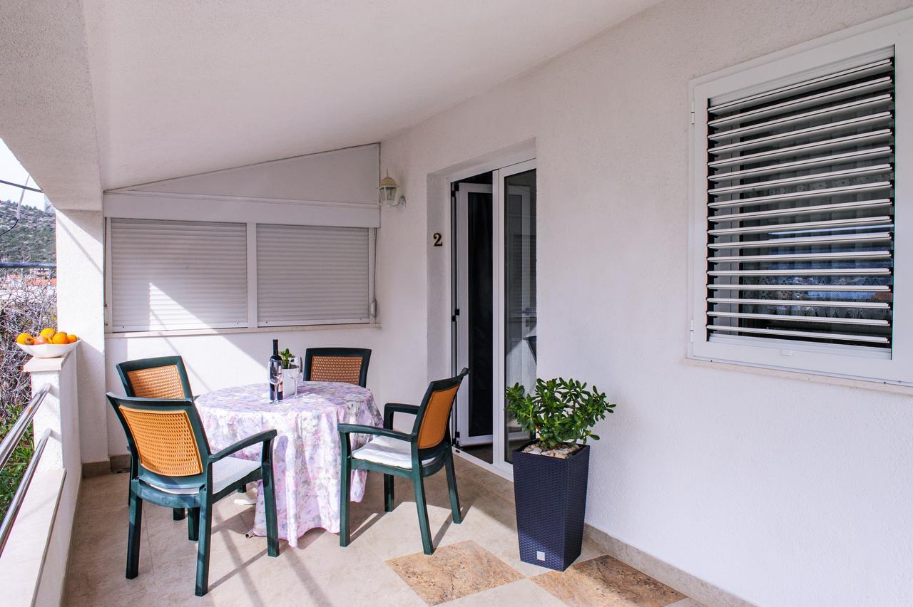 Apartments Mila 산책길 외부 사진