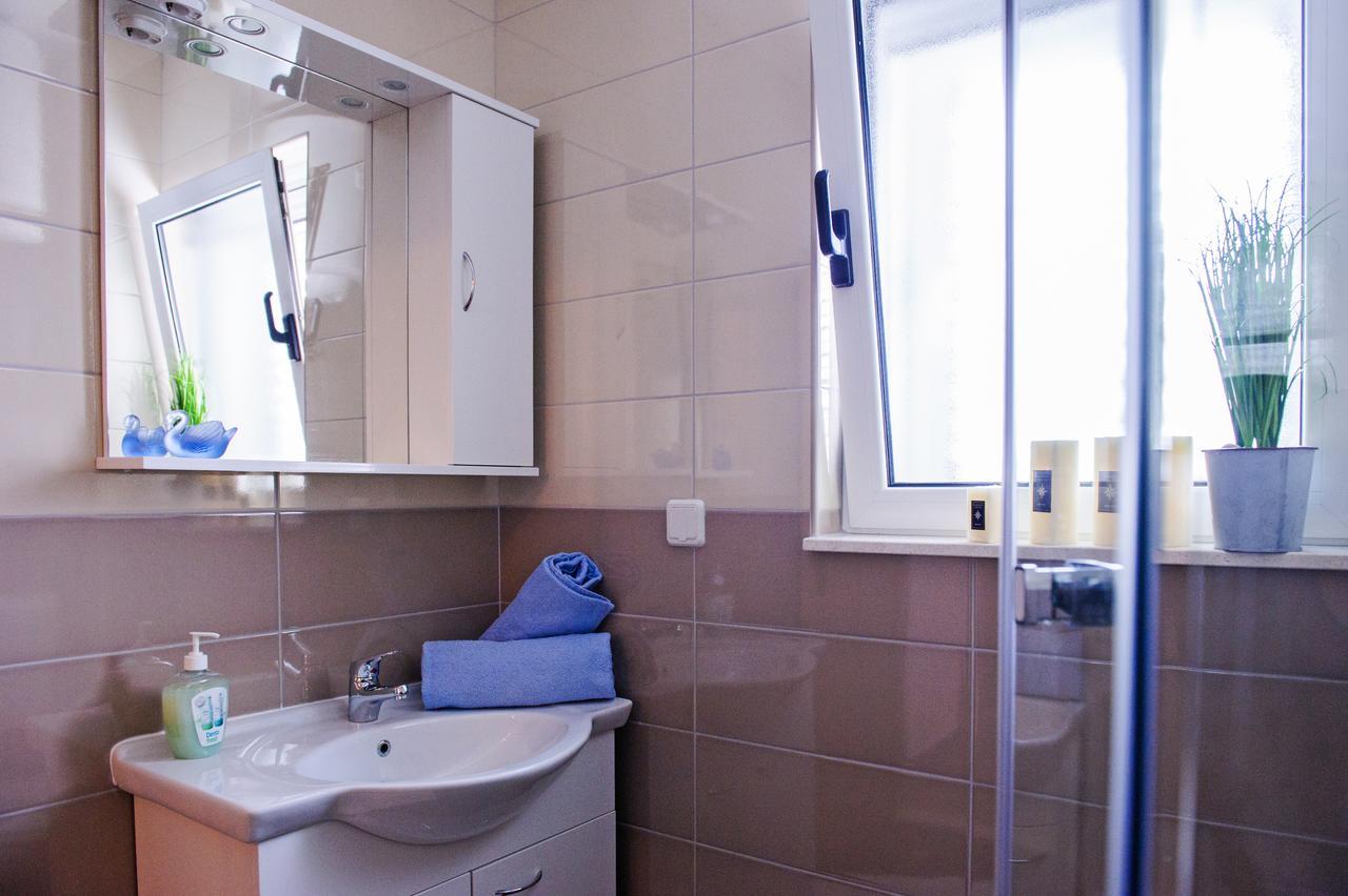 Apartments Mila 산책길 외부 사진