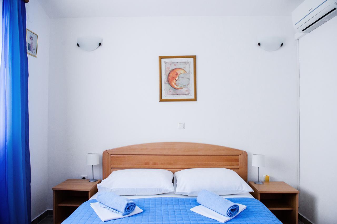 Apartments Mila 산책길 외부 사진