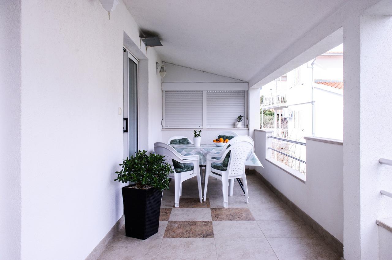 Apartments Mila 산책길 외부 사진