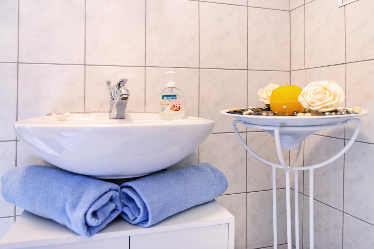 Apartments Mila 산책길 외부 사진